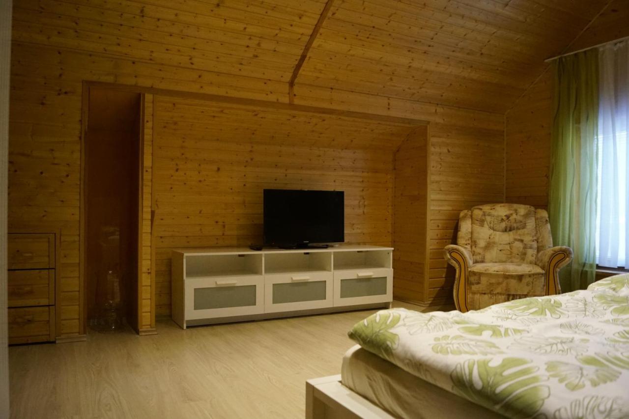Gemuetliches Haus Mit Sauna Im Voralpenland Peißenberg Exterior foto